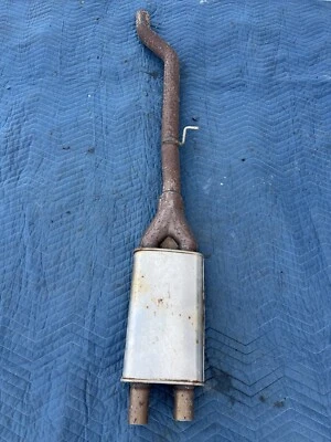 Silenciador de tubo de escape con resonador central Volvo XC70 2008-2015 31338363 OEM #4296E Foto 1 de 4