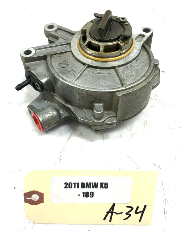 BMW X5 E70 2008-2017 bomba de vacío motor 4,4 L fabricante original. Foto 1 de 4