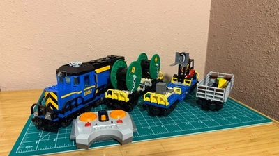 Lego Train 60052 with box *READ DESCRIPTION* - Image 1 of 4