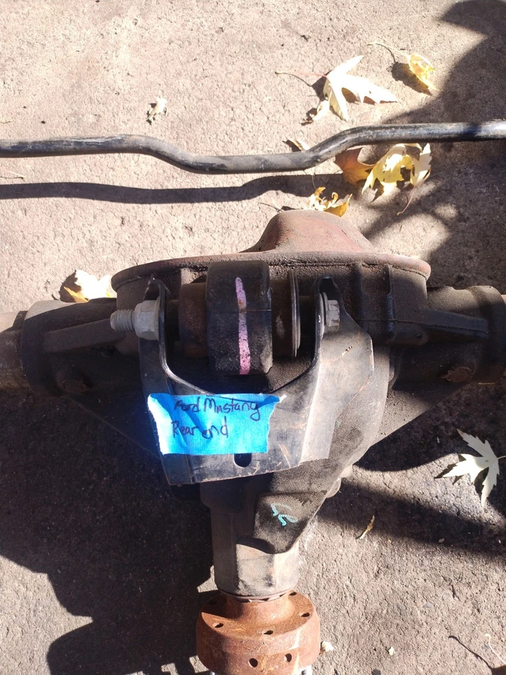 Ford Mustang Shelby GT500 2008 conjunto de eje trasero completo 3,73 Foto 1 de 4