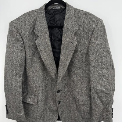 Men's 46 Short XL Vintage Wool Herringbone Blazer Oversized Womens Tweed Jacket - Image 1 of 4