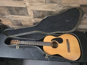 Gibson C-1- classical guitar with case 1969 - Picture 1 of 18