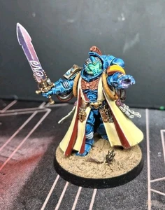 PRIMARIS LIBRARIAN PRO PAINTED WARHAMMER 40K - Picture 1 of 2