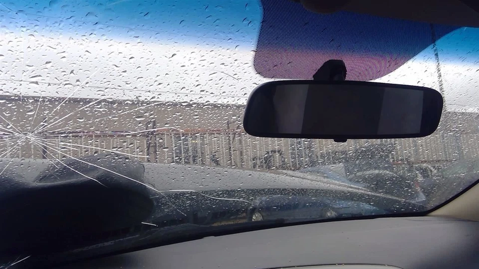 09 10 11 12 13 2014 15 16 17 18 19 20 21 22 Hyundai Tucson Rear View Mirror - Image 1 of 4