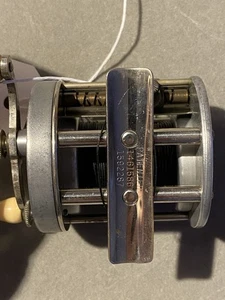 PFLUEGER TRUMP #1943 Bait Casting Angelrolle Vintage - Bild 1 von 7