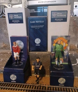 Corgi Icon Manchester United Metal Gary Neville Paul Scholes Peter Schmeichel - Picture 1 of 4