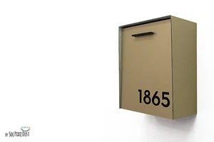 Buzón moderno de aluminio dorado cara y cuerpo con números acrílicos negros - tipo 2 - Imagen 1 de 9