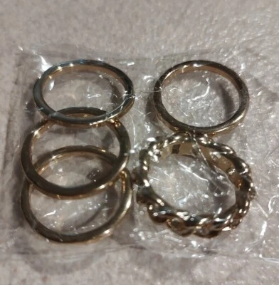 Набор из 5 колец Bold Metals золотистый от Avon в заводской упаковке оригинальная коробка 2015 - Изображение 1 из 4