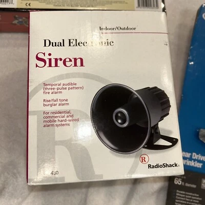 Safe House Two Sound Weatherproof Electronic Siren Vintage Radio Shack Alarm NOS - Image 1 of 2