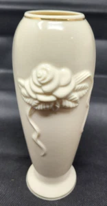 Lenox Rosenblüte geprägte Vase cremefarbenes Porzellan mit 24k Goldrand 7,5" - Bild 1 von 4