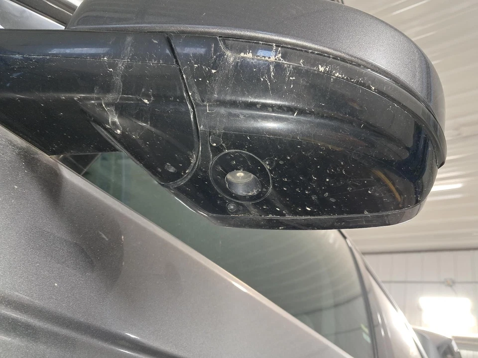 Espejo retrovisor de puerta izquierdo usado se adapta a: Land Rover Discovery Sport 2017 charco térmico eléctrico Foto 1 de 4