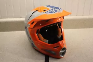 Casco Fly Racing Formula Origin 2022 gris/naranja/azul XS MX todoterreno 7044 Z1 - Imagen 1 de 13