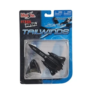 Lockheed SR-71 Blackbird Spy Plane Diecast Replica with Display Stand by Maisto - Picture 1 of 10