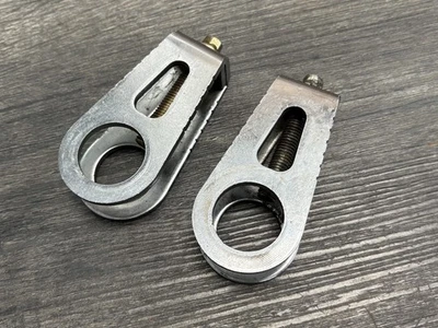 Ajustadores de cadena basculante trasero OEM 40543-MAZ-000 HONDA 2003-2004 CBR600RR Foto 1 de 4