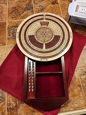 4 TRACK ROUND Continuous Cribbage Board Metal Pegs BLOODWOOD Skunks & Corners - Image 1 of 4