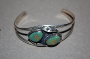 VINTAGE NATIVE AMERICAN HANDMADE SILVER CUFF LADIES BRACLET WITH TWO STONES - Picture 1 of 12