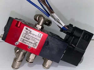 Versa Solenoid Valve CSG-4202-027-HC-D024 - Picture 1 of 3