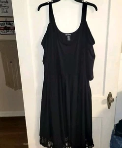 Hot Topic Womens Black Off Shoulder Lace Design Dress Size 3 - Picture 1 of 4
