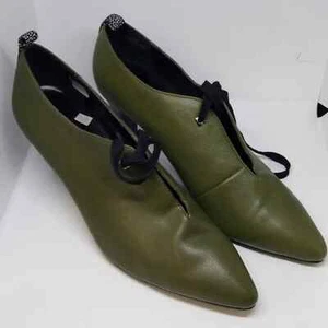 Logo boots by Lori Goldstein Brenda booties 9 - Picture 1 of 5