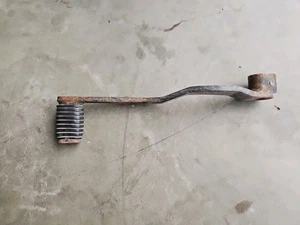 Kawasaki Bayou KLF 300 4×4 OEM Gear Shift Foot Lever - Picture 1 of 3
