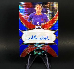 Alana Cook Auto 2024-25 Panini Select FIFA Fútbol Pulsar Azul Estados Unidos EE. UU. - Imagen 1 de 13