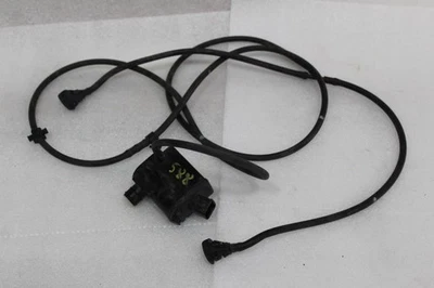 2013 2014 2015 2016 2017 HYUNDAI ELANTRA GT WASHER PUMP MOTOR 98510-1W000 - Image 1 of 4