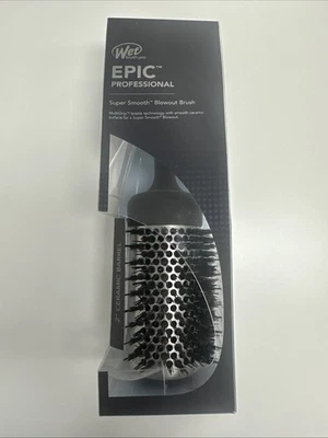 Wet Brush Epic Professional Super Smooth Blowout Brush Large 2" - Image 1 of 3