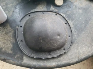 1982-02 S-10 Blazer Camaro Impala Chevrolet Rear Differential Cover USED GM OEM - Picture 1 of 2
