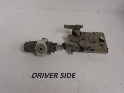 Ford Mustang LH 1987-1993 cerradura de puerta del conductor cierre de pestillo lanzamiento de golpeador OEM 1200 Foto 1 de 4