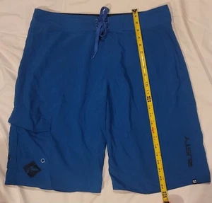 Rusty Quaker Board Shorts Size 34 Wax Comb Stretch Surf Swim Trunks - Picture 1 of 2