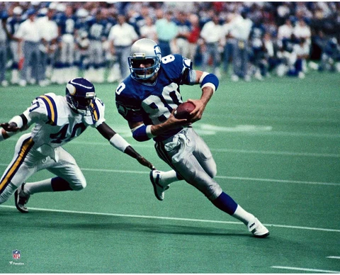 Steve Largent Seahawks Unsigned Running into the End Zone 16x20 Photo Cover