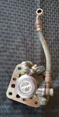 Pinza de freno delantera Kawasaki GPZ750 1984 ♻️ Foto 1 de 4