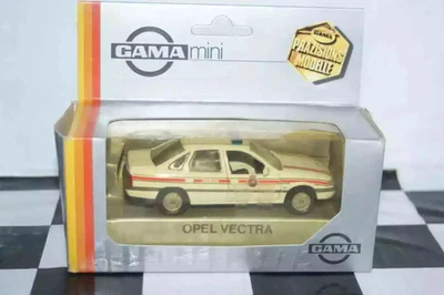 Gama Opel Vauxhall Vectra Cavalier ref 1161 en escala 1:43 Foto 1 de 4