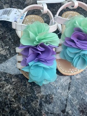 Sandálias brancas sapatos de bebê menina Koala tamanho 5 - Imagem 1 de 4