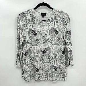 J. JILL Wearever Collection White Black Leaf Floral Print Stretch Top Medium - Picture 1 of 5