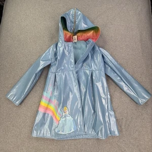 Disney's Cinderella Mädchen Regenjacke Mädchen Größe 7/8 glänzend Regenbogenmuster - Bild 1 von 10