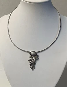 Sheila Fleet Sterling Silver & Grey Enamel Shoreline Pebble Pendant & Chain - Picture 1 of 8