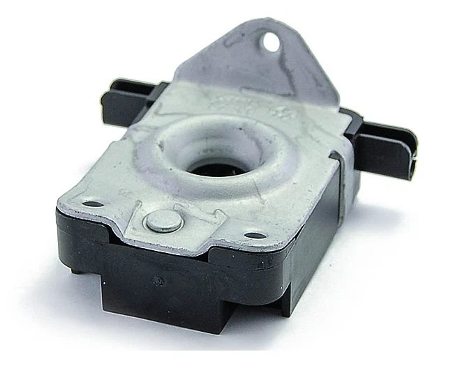 BMW 525i 528i 323i 328i 325i 330i Hood Lock Lower Part Female Catch Latch - Изображение 1 из 1