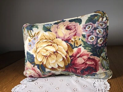 Vibrant Double Sided Vintage Floral Pattern Decor Throw Pillow Shabby Chic - Image 1 of 4