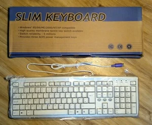 BEIGE PS/2 keyboard NEW IN ORIGINAL BOX - Picture 1 of 3