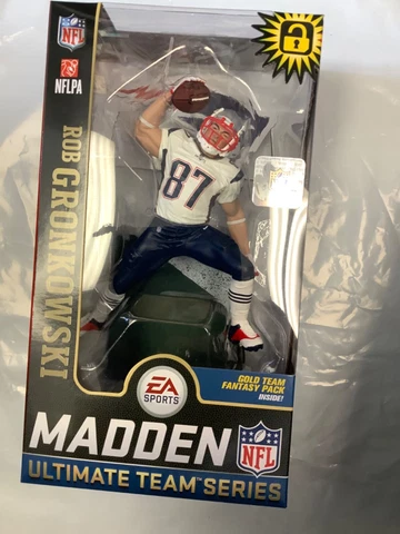 NFL EA Sports Madden 19 Ultimate Team Series 2 Rob Gronkowski Action Figure Cover