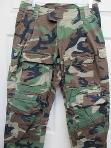 Pantaloni da combattimento TMC M81 Woodland mimetici Defender pantaloni ripstop adatti a vita 33" - Foto 1 di 24