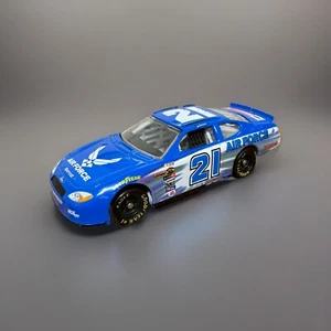 Nascar 1:64 Scale Ken Schrader 2006 U.S. Air Force Promotional Race Car Diecast - Picture 1 of 6