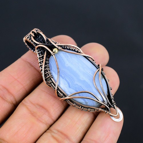 VETEMENTS Ciondolo in rame con filo avvolto fatto a mano pietra preziosa pizzo blu gioielli LC 235