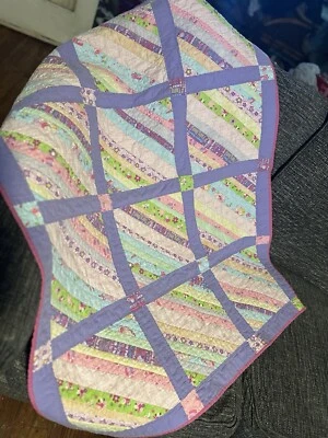 Edredón acolchado vintage para bebés niñas con estampado de bailarina en el reverso 36 X 46 Foto 1 de 4