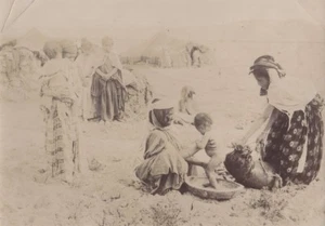 c1890 phot. anonyme Algérie femme de bédouin women tirage citrate vintage - Picture 1 of 1