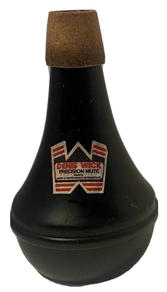 Trompeta muda de precisión Denis Wick usada Londres Foto 1 de 4