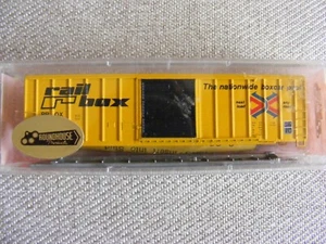 N Scale Roundhouse Rail Box Box car Rolling Stock USED - Picture 1 of 2