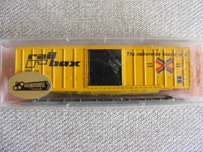 N Scale Roundhouse Rail Box Box car Rolling Stock USED - Image 1 of 2