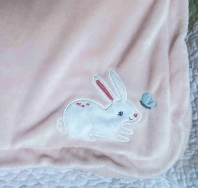 Manta Carter's Bunny Rabbit & Butterfly Rosa Felpa Bebé Niña Aplicada Usada en Excelente Condición Foto 1 de 3